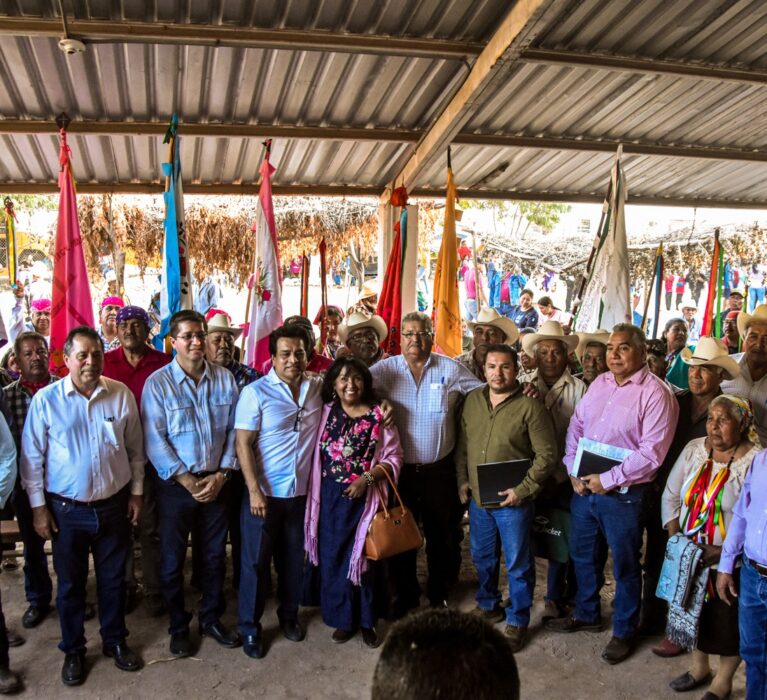 REITERA JORGE ELÍAS APOYO A LA ETNIA MAYO