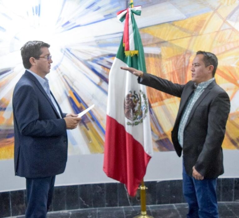 RINDEN PROTESTA NUEVOS FUNCIONARIOS