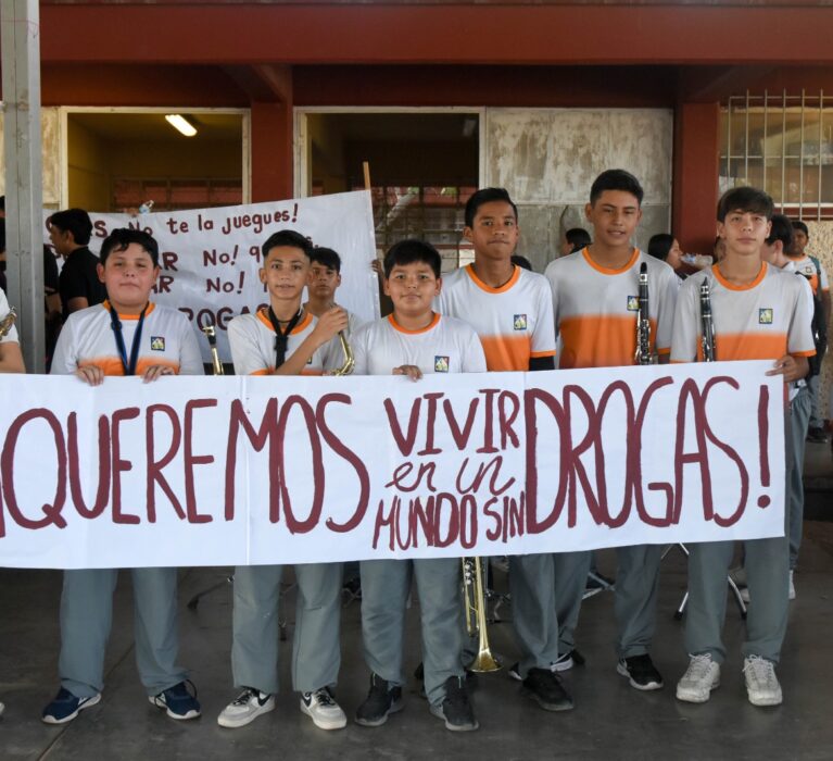 PIDEN A JÓVENES CONSTRUIRSE CON VALENTÍA UNA VIDA DIGNA
