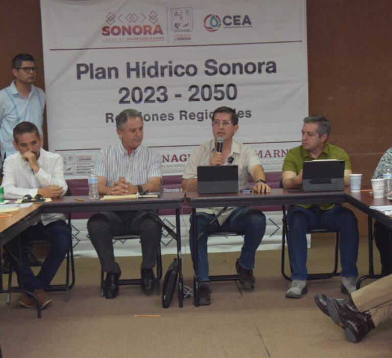 CLAUSURA ALCALDE DE NAVOJOA REUNIÓN DEL CONSEJO DE CUENCA DEL RÍO MAYO