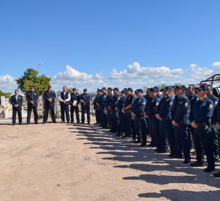 DESPLIEGA SEGURIDAD PÚBLICA INTENSO OPERATIVO EN PANTEONES