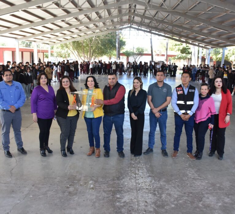 INSTALA GOBIERNO MUNICIPAL EN SECUNDARIA 55 BUZÓN PARA DENUNCIAS DE VIOLENCIA