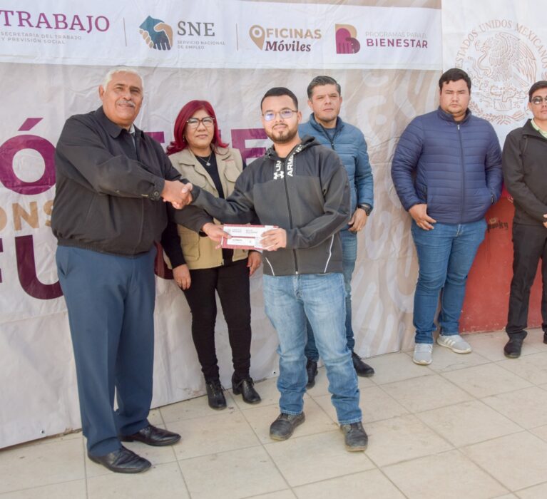 PIDEN A JÓVENES DE CONSTRUYENDO EL FUTURO APORTAR SU VOCACIÓN Y TALENTO MÁXIMO
