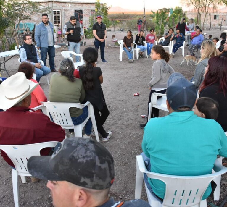 JORGE ALBERTO ELÍAS RETES VISITA COLONIA NUEVO SONORA