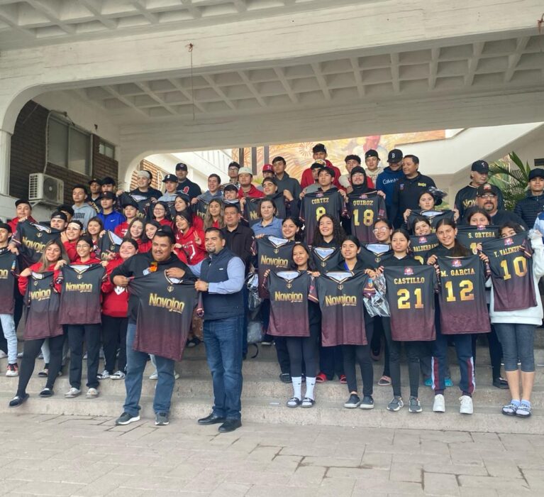 SELECCIONADOS NAVOJOENSES PARTEN A JUEGOS ESTATALES