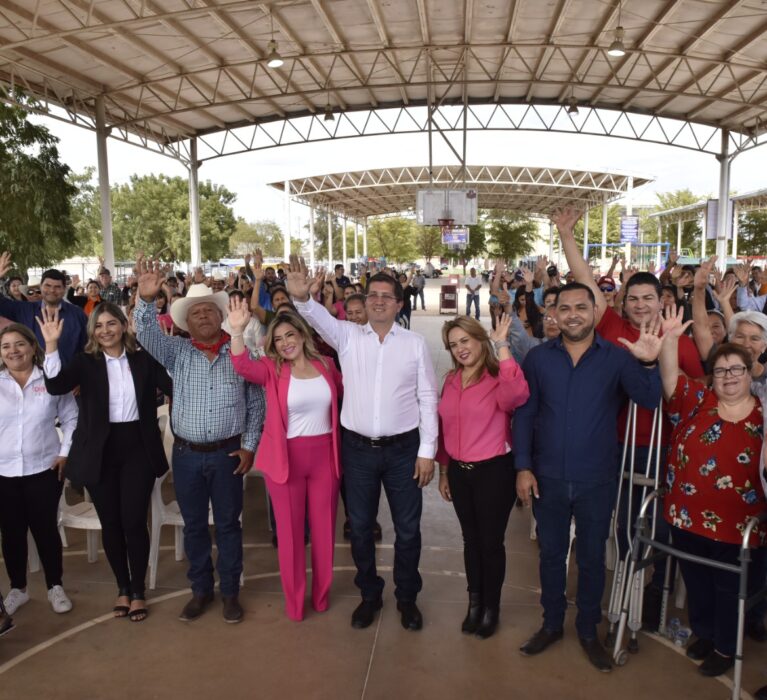 RECIBEN NAVOJOESES APOYOS DE PROGRAMAS DEL DIF “MUJER EMPRENDE” Y “YO PUEDO”