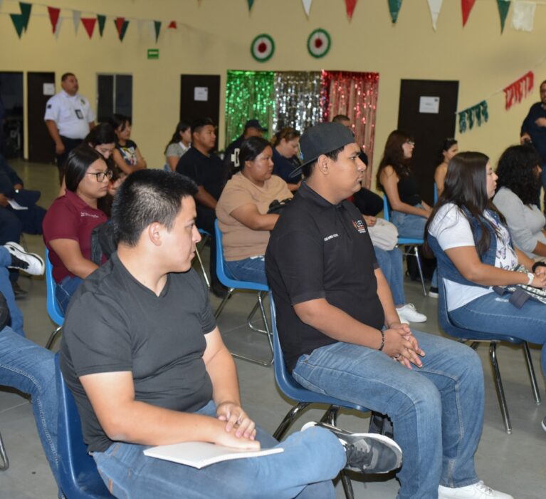 CAPACITAN A LAS Y A LOS POLICÍAS PARA PREVENIR Y MEJORAR LA ATENCIÓN Y RESPUESTA EN LAS SITUACIONES DE VIOLENCIA FAMILIAR Y CONTRA LAS MUJERES.