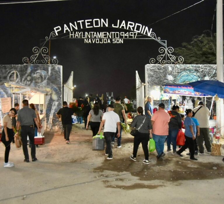 CON SALDO BLANCO NAVOJOENSES CUMPLEN VELACIÓN EN PANTEONES