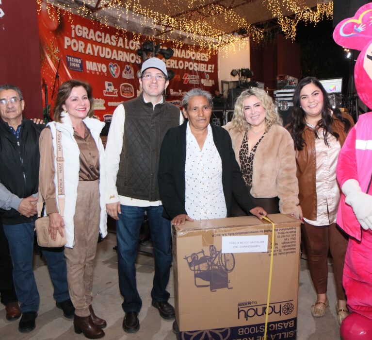 RECIBEN NAVOJOENSES APARATOS ORTOPÉDICOS Y AUDITIVOS GRACIAS A PATROCINADORES