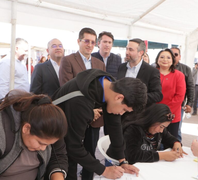 OFRECEN MÁS DE MIL VACANTES A NAVOJOENSES EN FERIA DEL EMPLEO Y CAPACITACIÓN