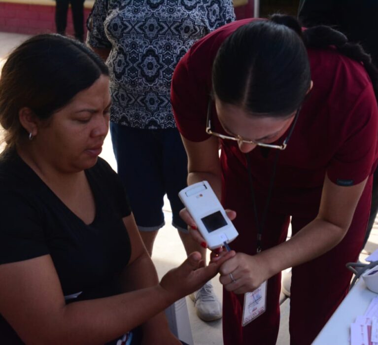 BENEFICIAN A PUEBLO MAYO CON JORNADA DE SALUD COMUNITARIA