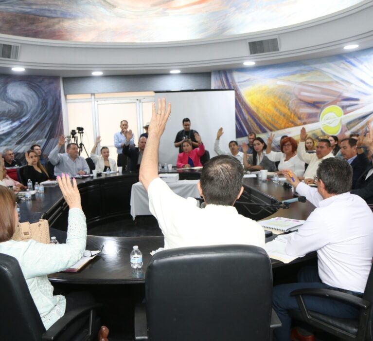 Corrige Cabildo pensión millonaria a líder sindical por ser legalmente incompatible y representar abuso de poder