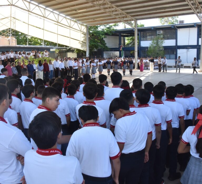 ELÍAS RETES PRESIDE ARRANQUE DEL CICLO ESCOLAR 2025-2026 EN NAVOJOA