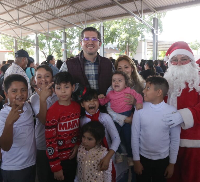 DISFRUTAN MILES DE NAVOJOENSES CON EL OPERATIVO NAVIDEÑO 2025
