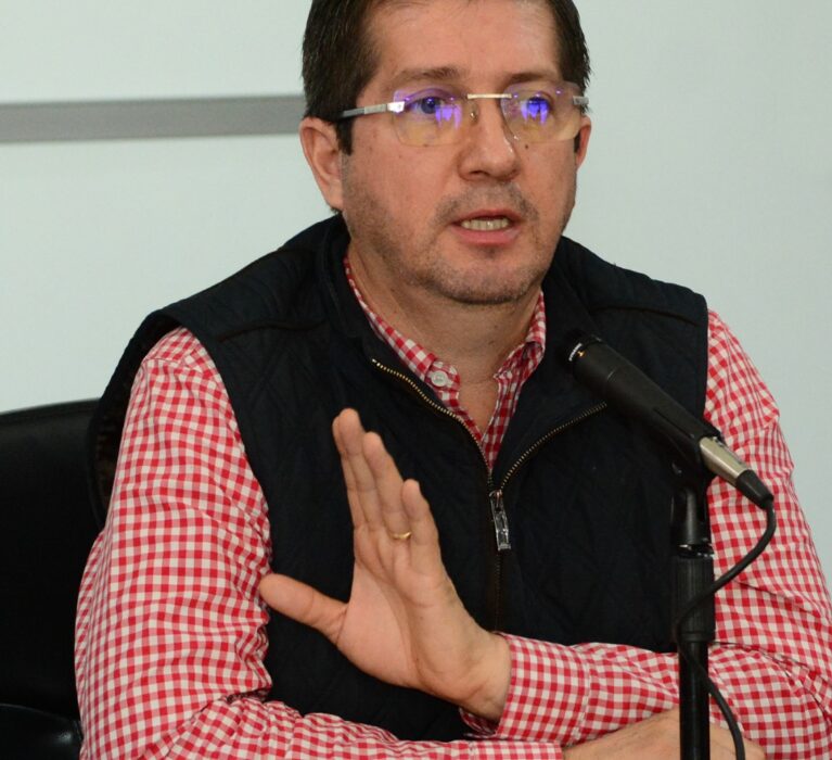Destaca Jorge Elías coordinación con Fiscalía y AMIC que permitió la detención del agresor de Aracely