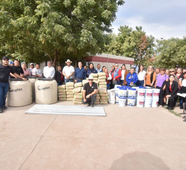BENEFICIA COVES A FAMILIAS NAVOJOENSES CON MATERIALES PARA VIVIENDA