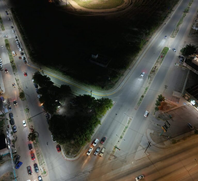 AVANZA FUERTE PROGRAMA DE ILUMINACIÓN DE PERIFÉRICO Y BULEVARES EN NAVOJOA