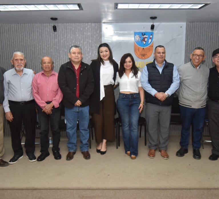 CELEBRA AYUNTAMIENTO CONVERSATORIO SOBRE HISTORIA DE LA RADIO EN NAVOJOA