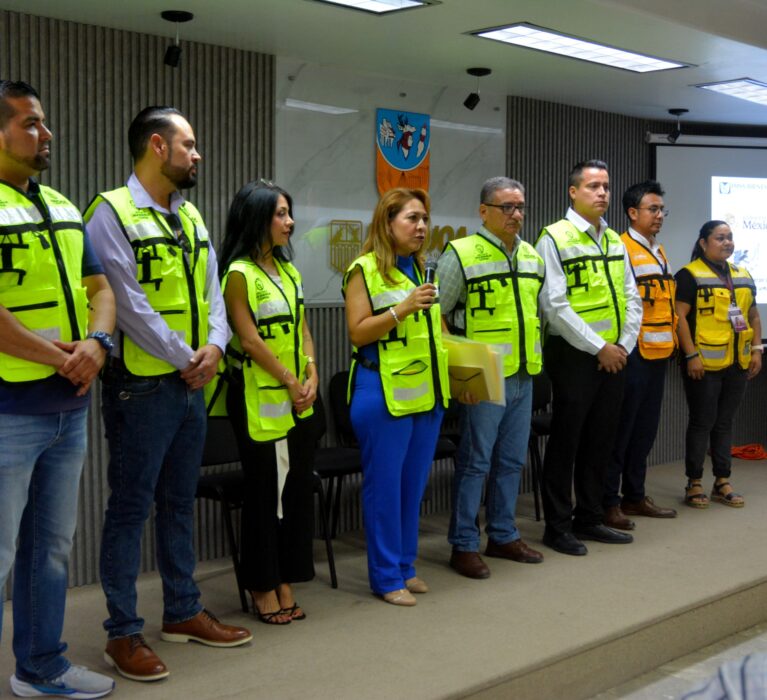 BRINDAN A CENTROS DE REHABILITACIÓN CAPACITACIÓN EN MANEJO DE CRISIS SUICIDAS