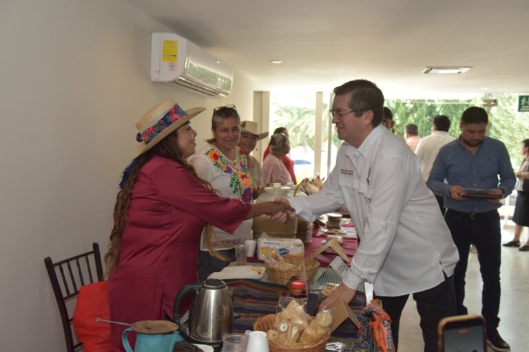 CONVIERTEN MUJERES EMPRENDEDORAS UN ÉXITO LA EXPO OPORTUNIDADES 2026