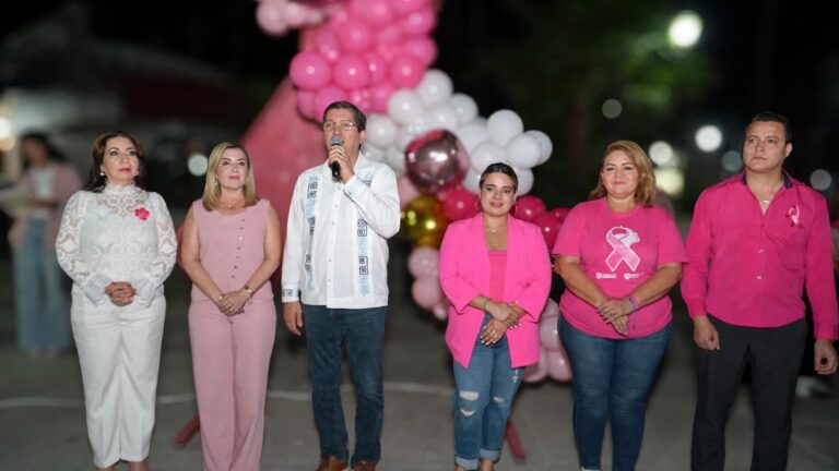 MATIZADO DE ROSA CELEBRA NAVOJOA EL DÍA MUNDIAL DE LA LUCHA CONTRA EL CÁNCER DE MAMA
